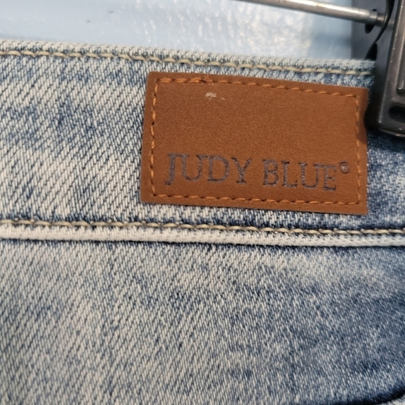 Judy Blue Straight Fit Distressed Jeans Size 25 in Blue - Picture 7 of 13